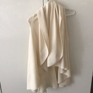 Women’s vest - cream